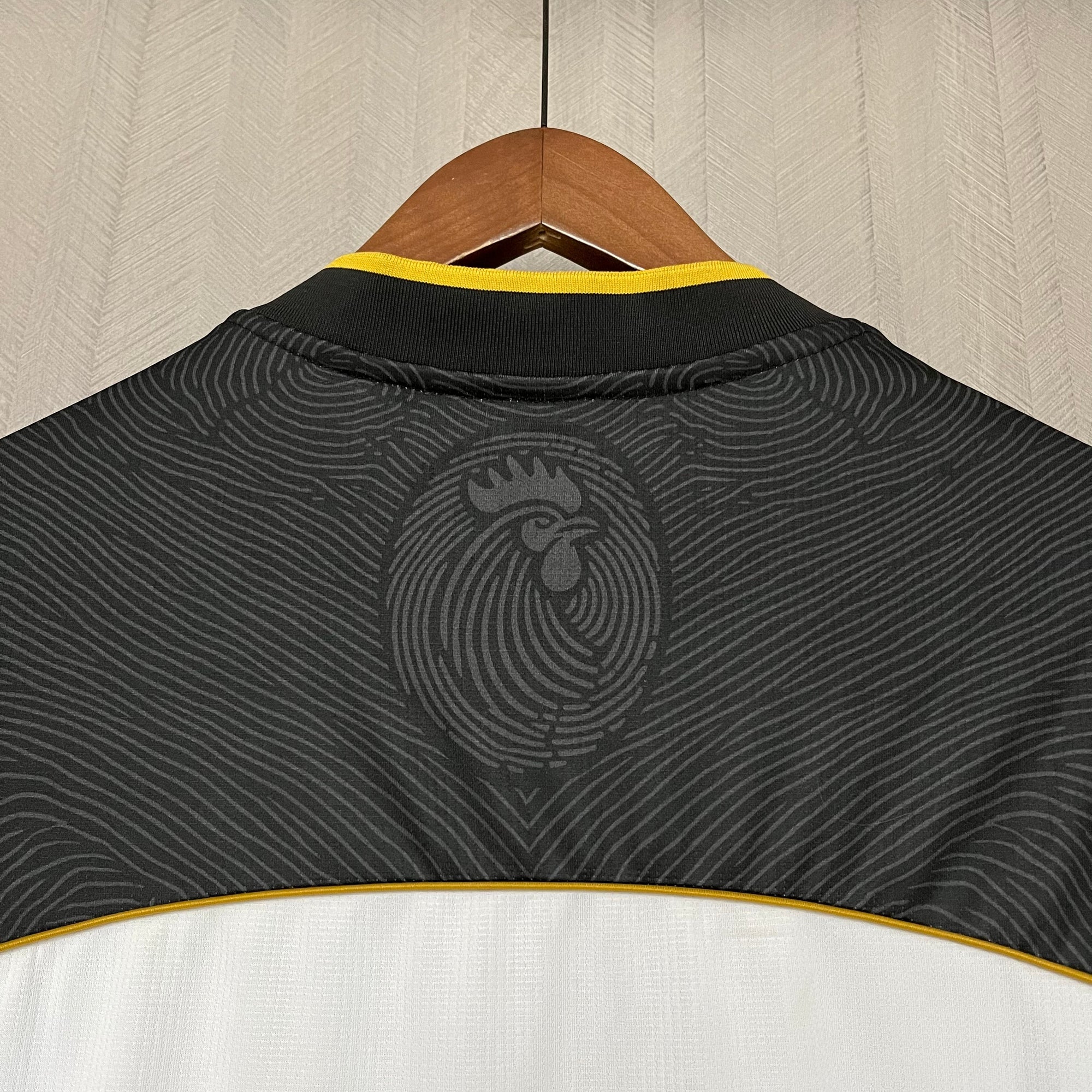 Camisa Atlético Mineiro Manto da Massa 2024 - Preta e Branca