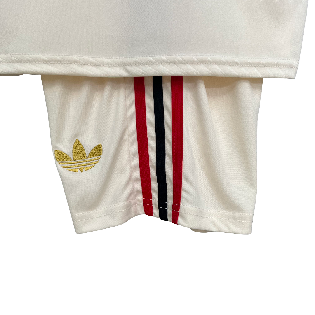 Conjunto Infantil CRF III 25/26 - Creme