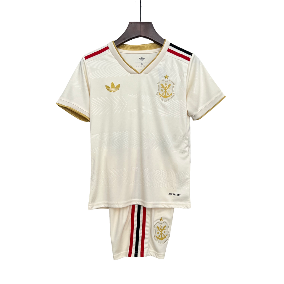 Conjunto Infantil CRF III 25/26 - Creme